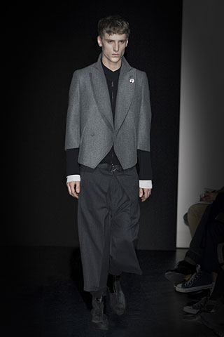 Yves Saint Laurent / - 2009-2010